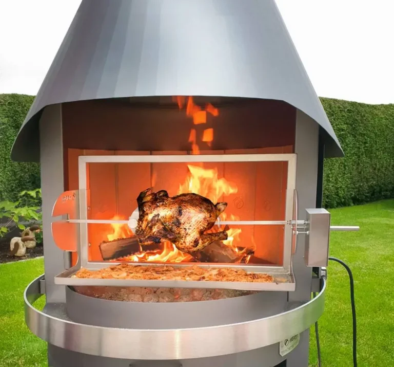 Hähnchen im Gartenkamin gegrillt